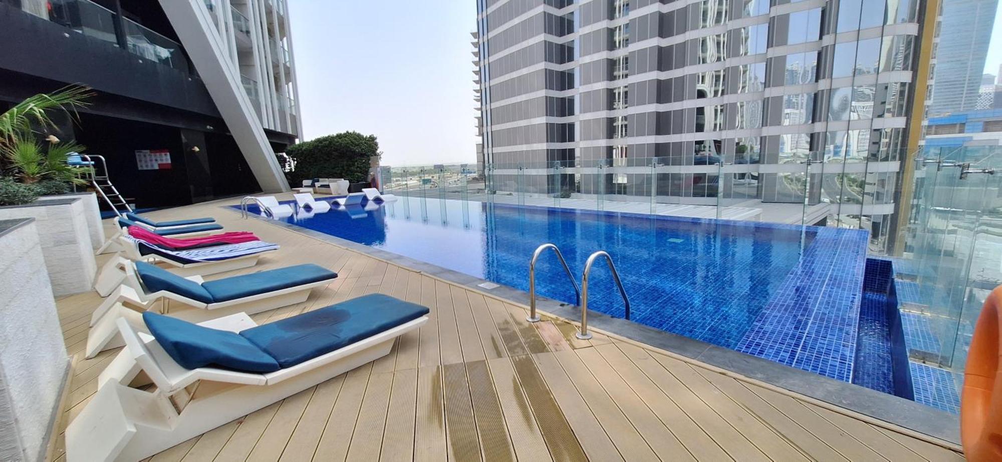Bayz By Danube Marasi Drive شقة *