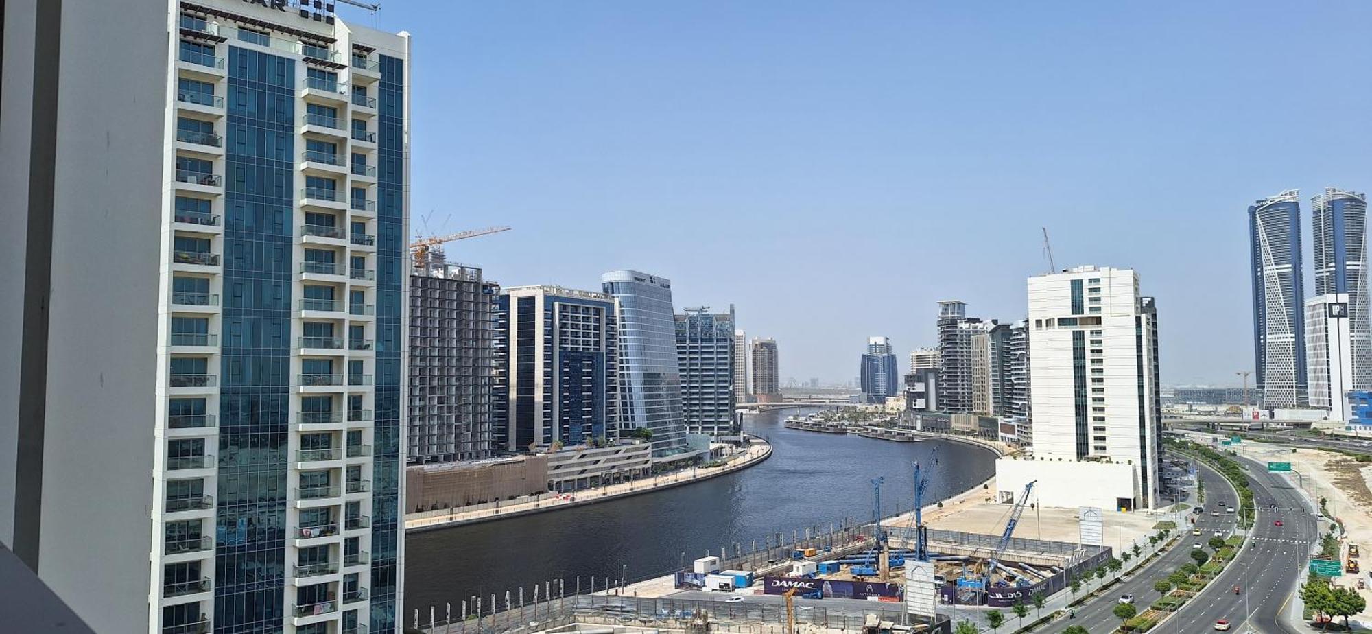 Bayz By Danube Marasi Drive دبي