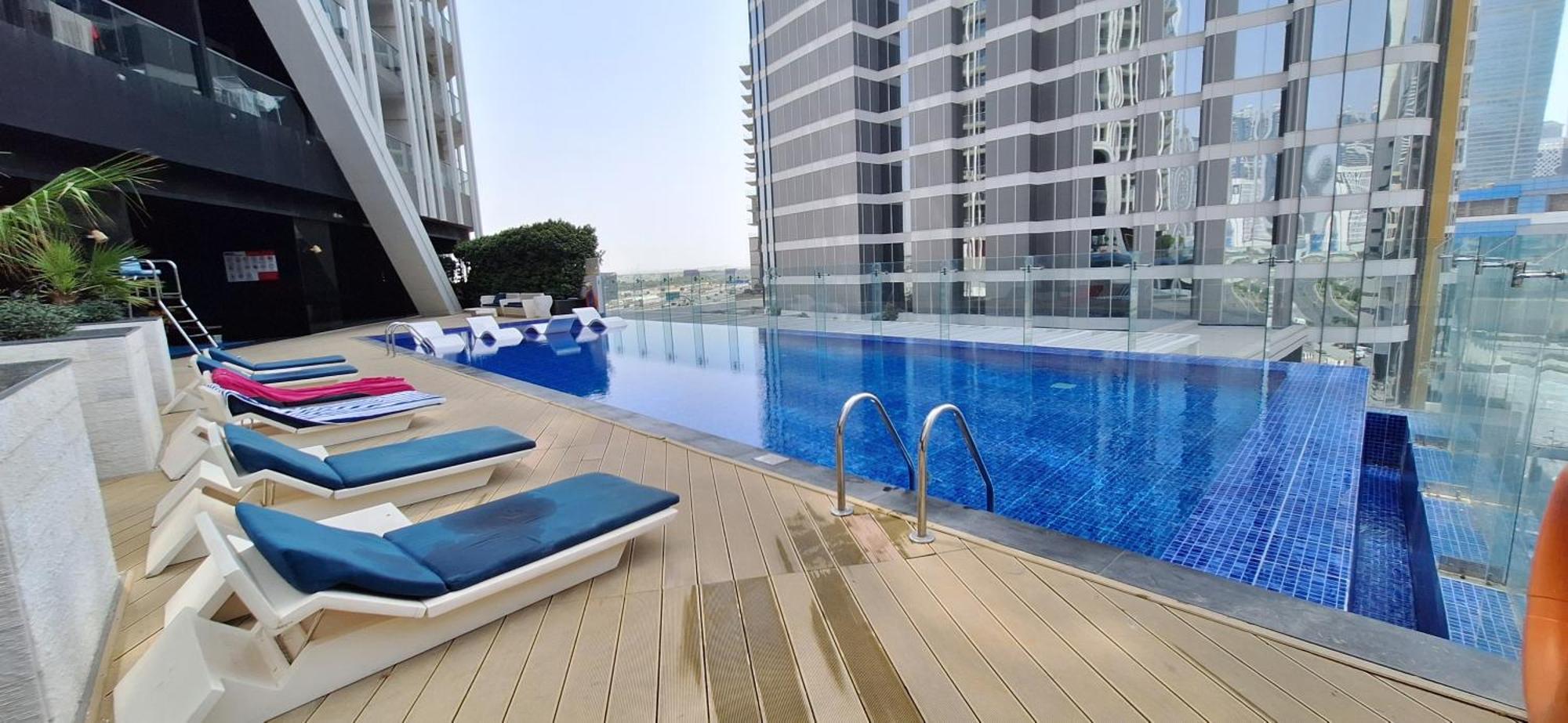 Bayz By Danube Marasi Drive شقة *